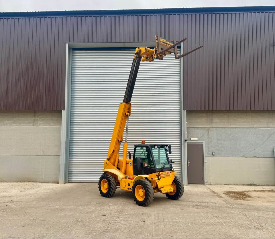 JCB 520 - 50 Telehandler 5M